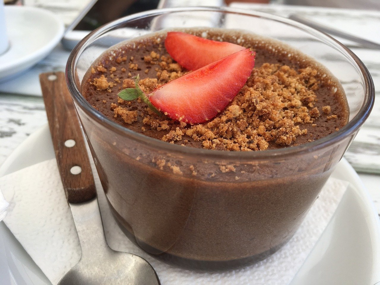 Simple Milk Chocolate Chocolate Mousse - Cape Crystal Brands