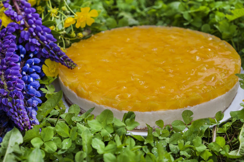 PEACH JELLY WITH CREAM CHEESE