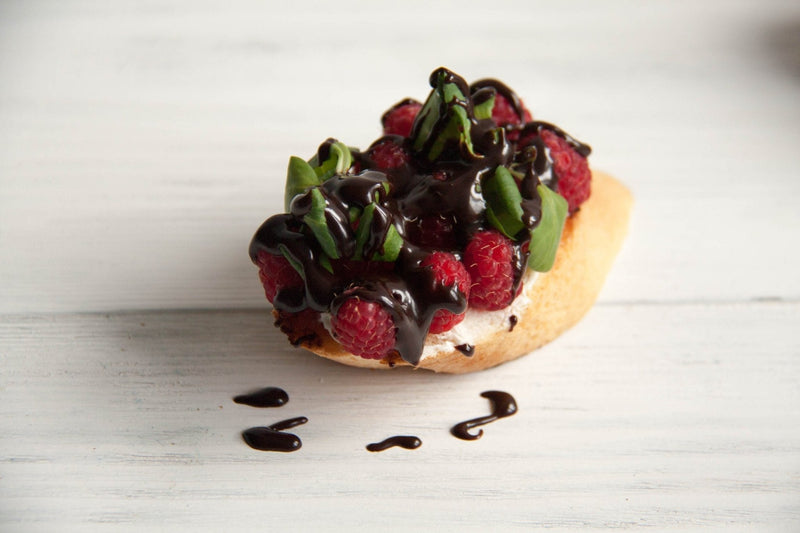 RASBERRY BALSAMIC GELE'E BRUSCHETTA